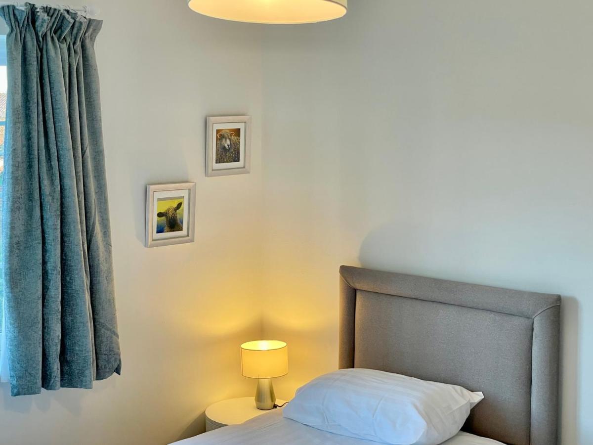 Bay Tree Cottage Hemsley Хелмсли Экстерьер фото